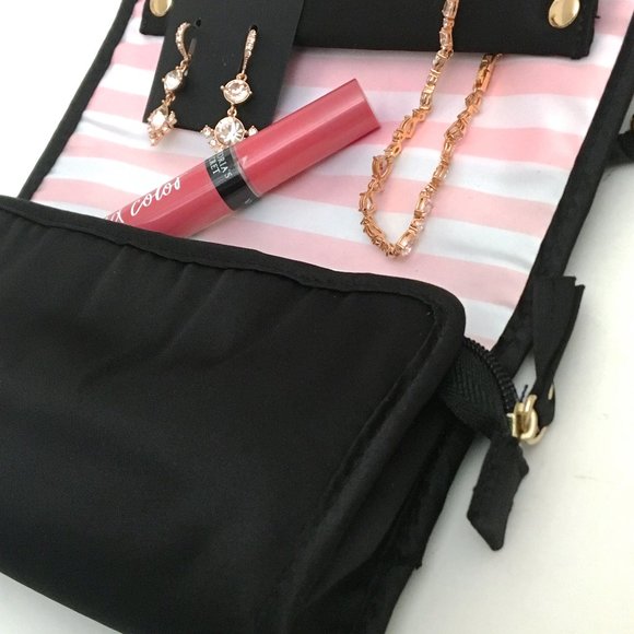 RARE Victorias Secret Jewelry Make Up Satin Travel Bag NWT - Picture 7 of 14